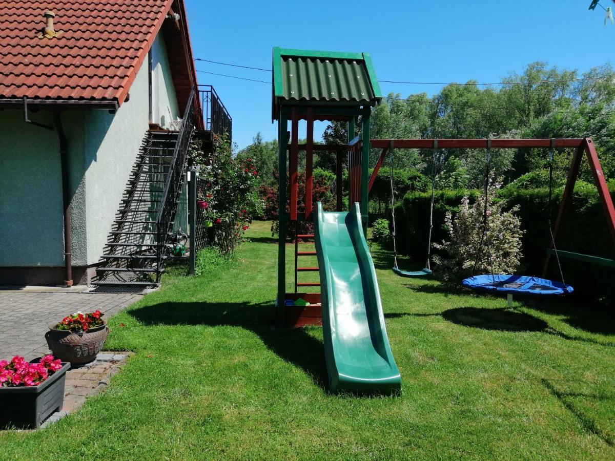 Ogrodowe Zacisze Lägenhet Stegna  Exteriör bild